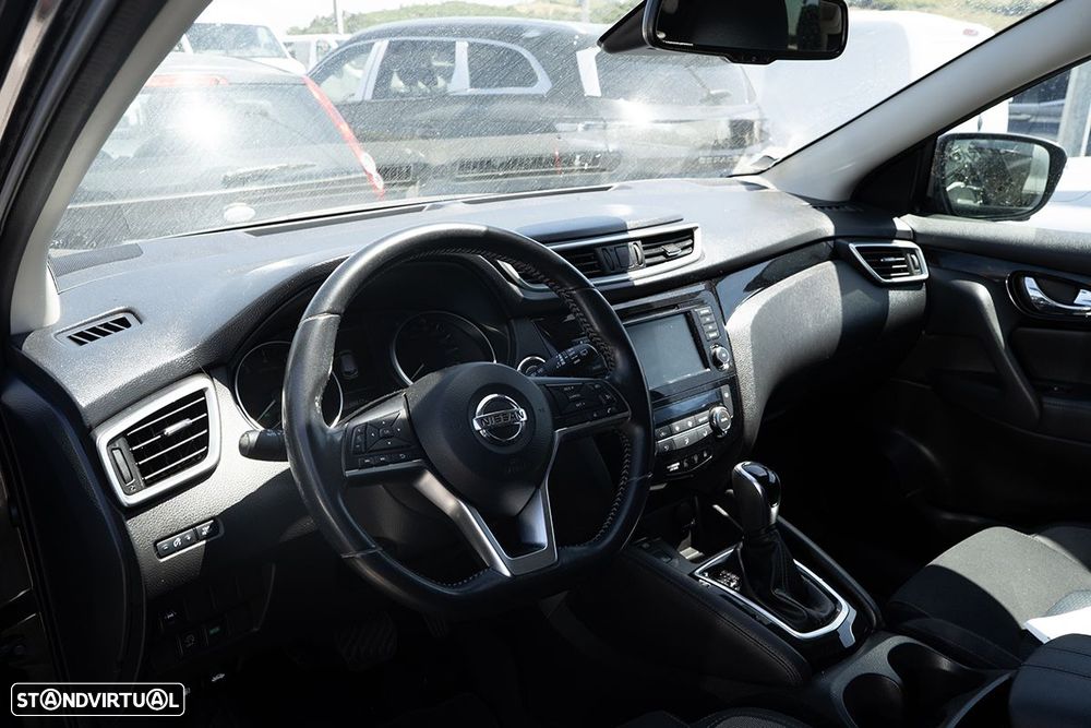 Nissan Qashqai 1.3 DIG-T N-Connecta DCT - 5