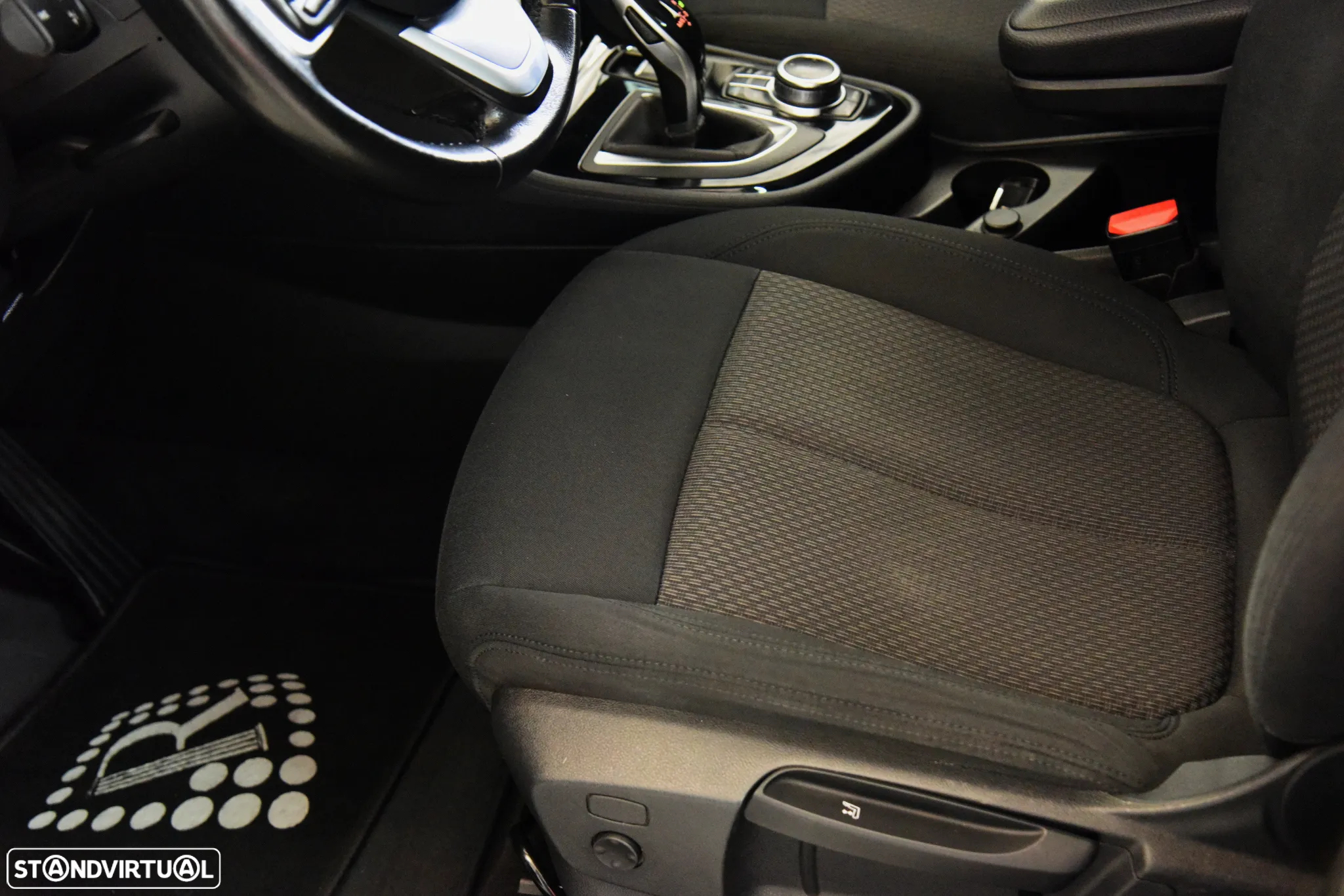 BMW 216 Gran Tourer d 7L Advantage Auto - 14