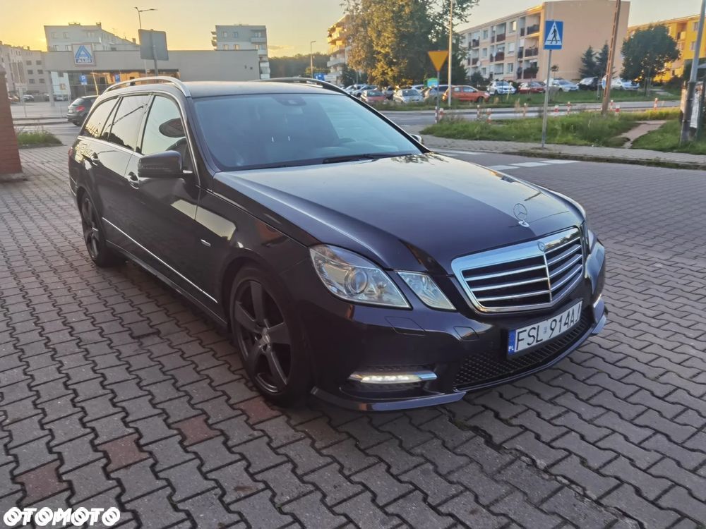 Mercedes-Benz Klasa E 250 CDI 4-Matic BlueEff Avantgarde - 1