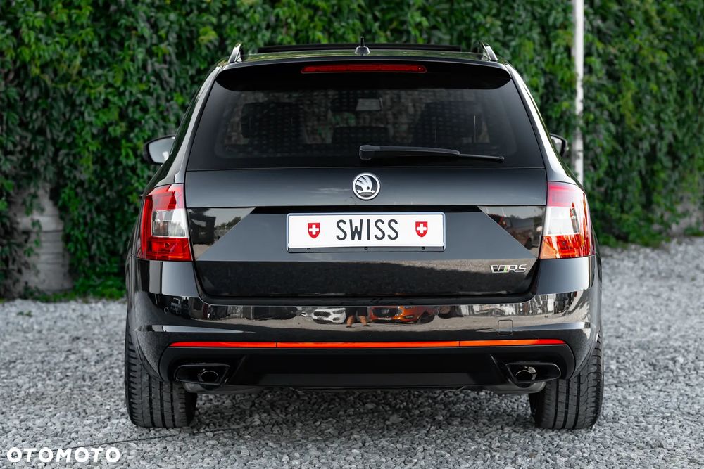 Skoda Octavia 2.0 TSI RS 230 - 12