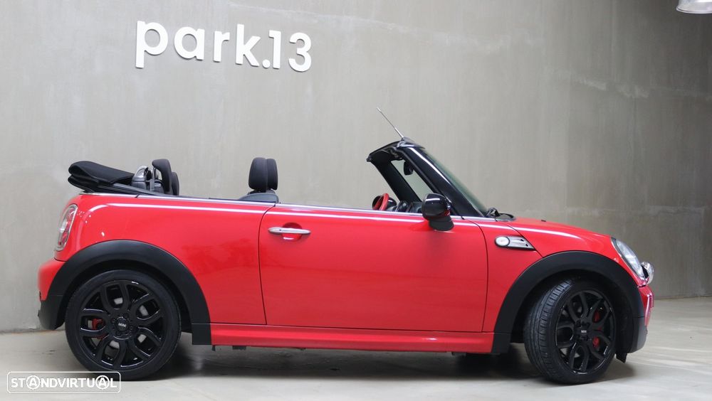 MINI Cabrio John Cooper Works - 5
