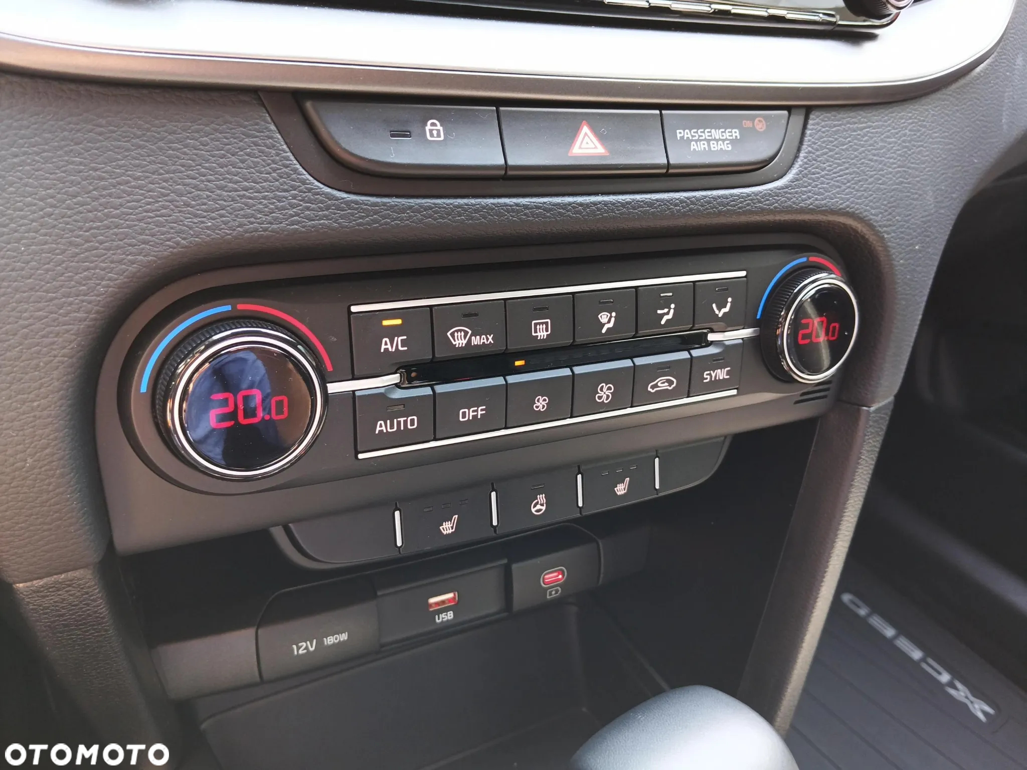 Kia XCeed 1.5 T-GDI M DCT - 21