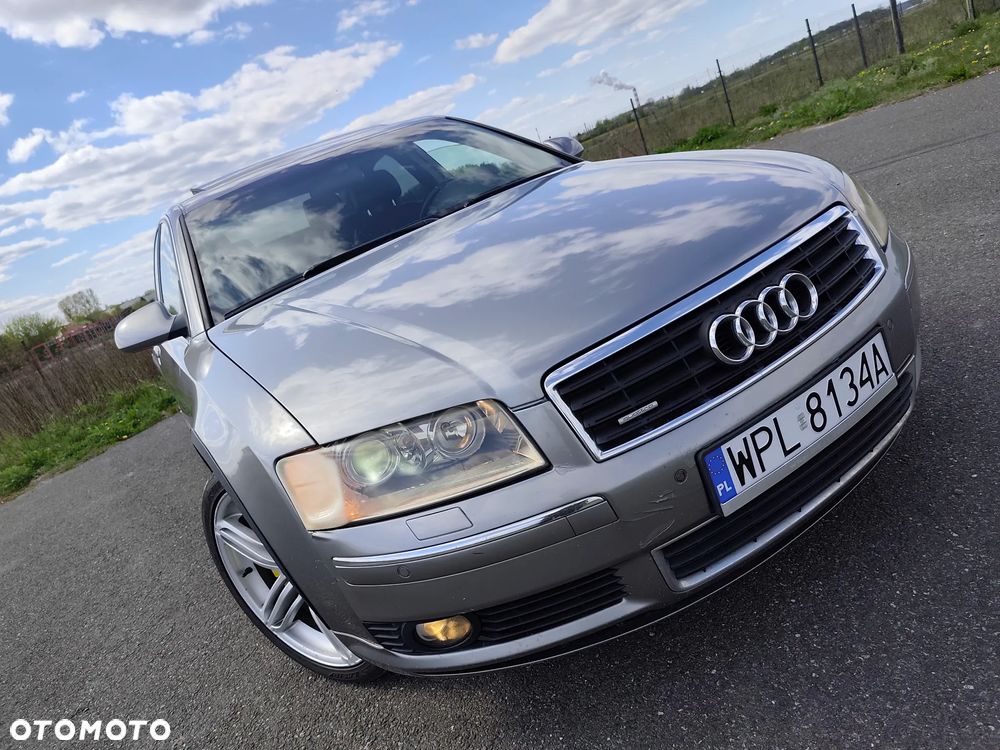 Audi A8 - 6