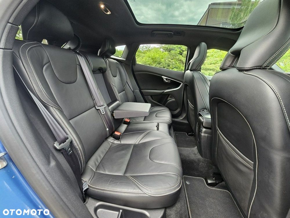Volvo V40 T2 RDesign - 21