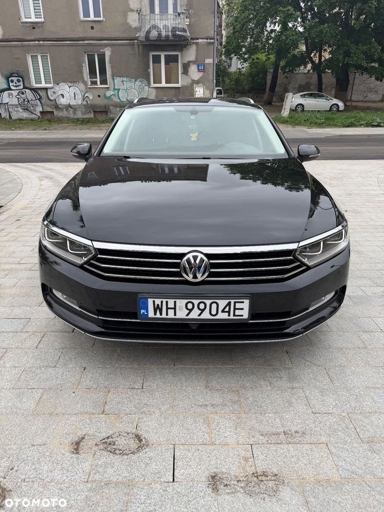 Volkswagen Passat 2.0 TDI SCR DSG - 2