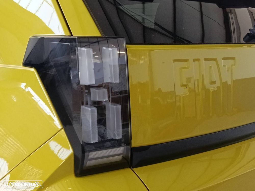 Fiat Grande Panda 1.2 Hybrid La Prima eDCT - 26