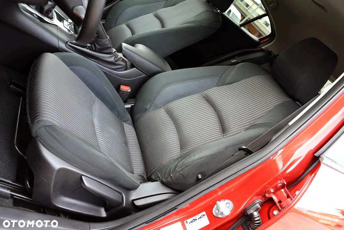 Mazda 3 - 32