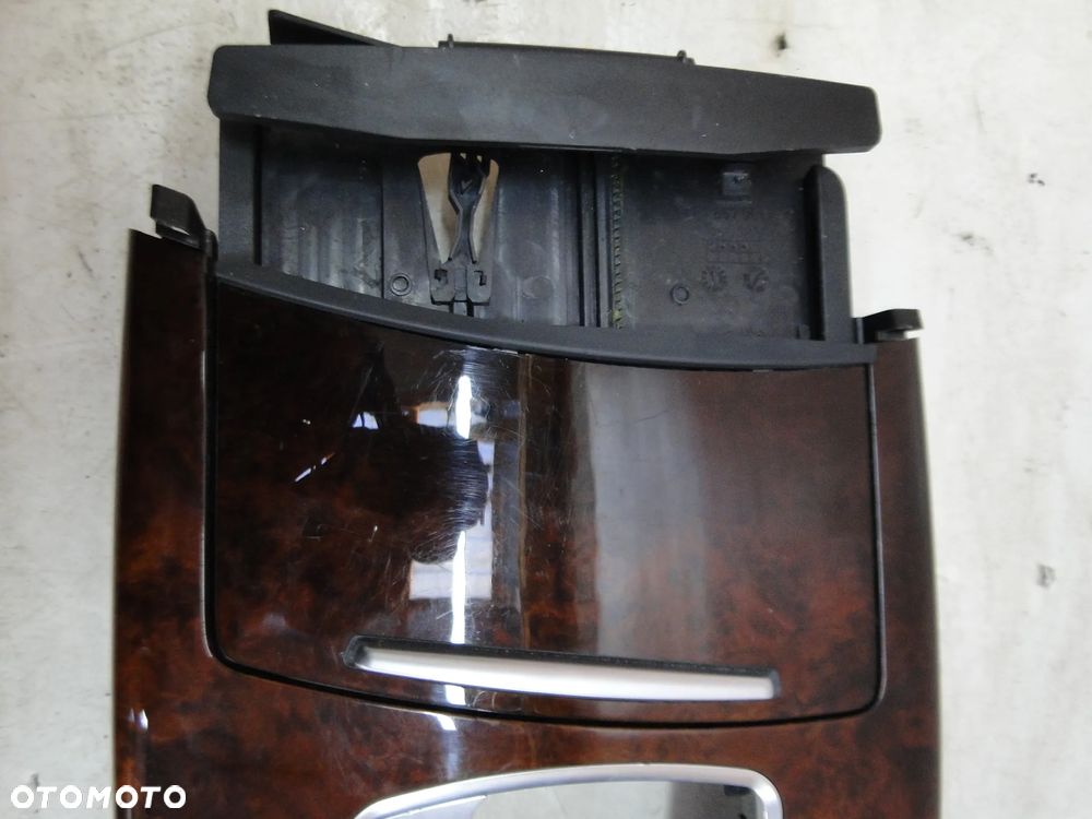 AUDI A6 C6 OSŁONA OBUDOWA TUNEL ŚRODKOWY DEKOR EUROPA - 2