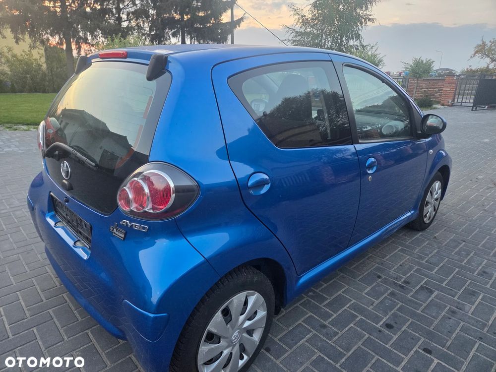 Toyota Aygo - 4
