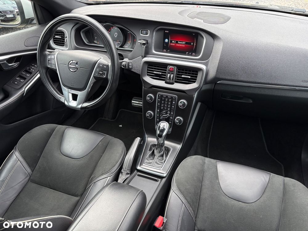 Volvo V40 T3 Geartronic RDesign - 8