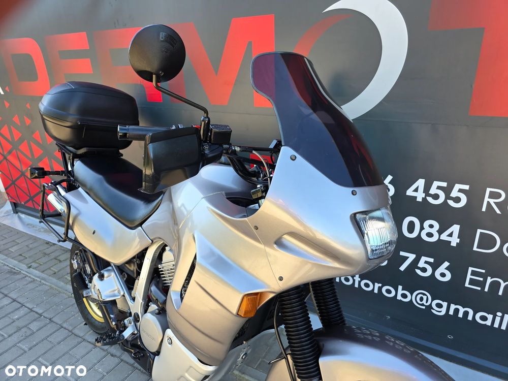 Honda XL - 29