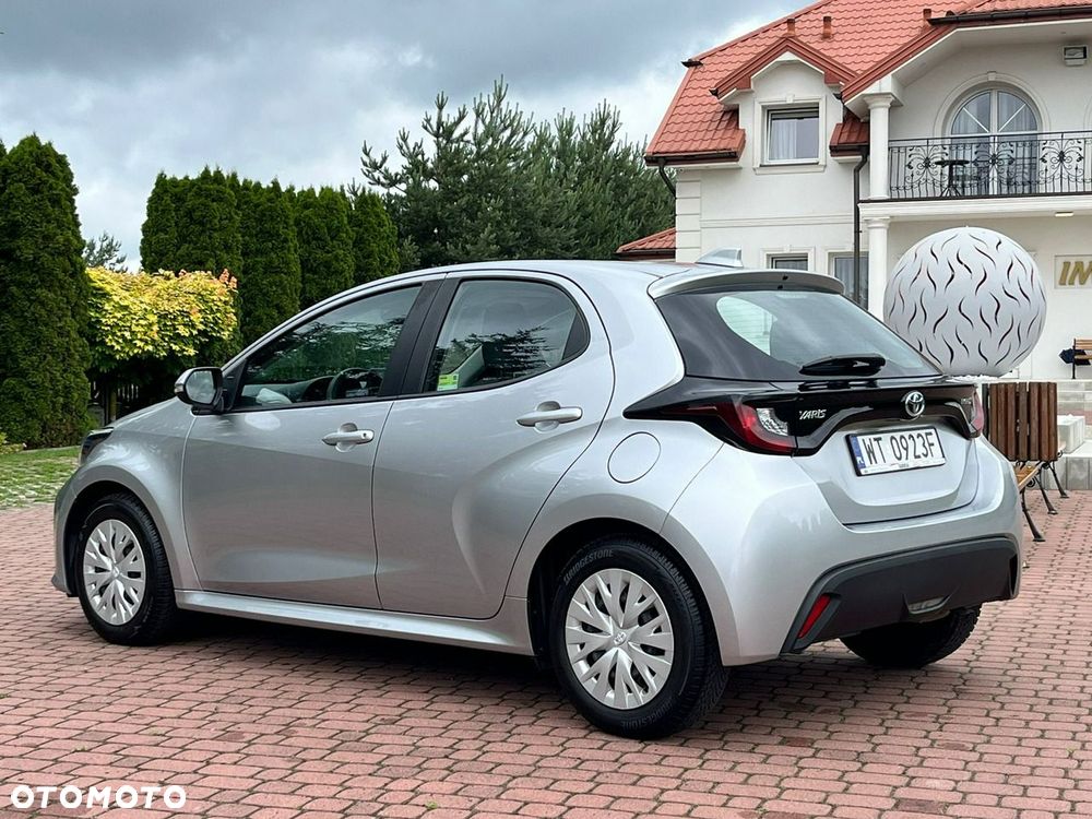 Toyota Yaris - 17