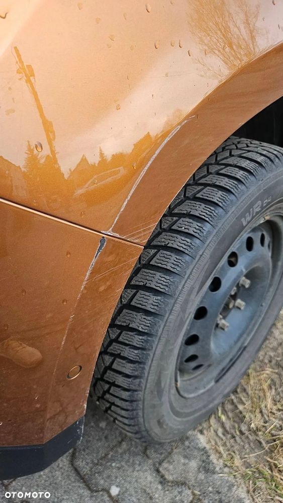 Dacia Duster 1.6 SCe Prestige - 32