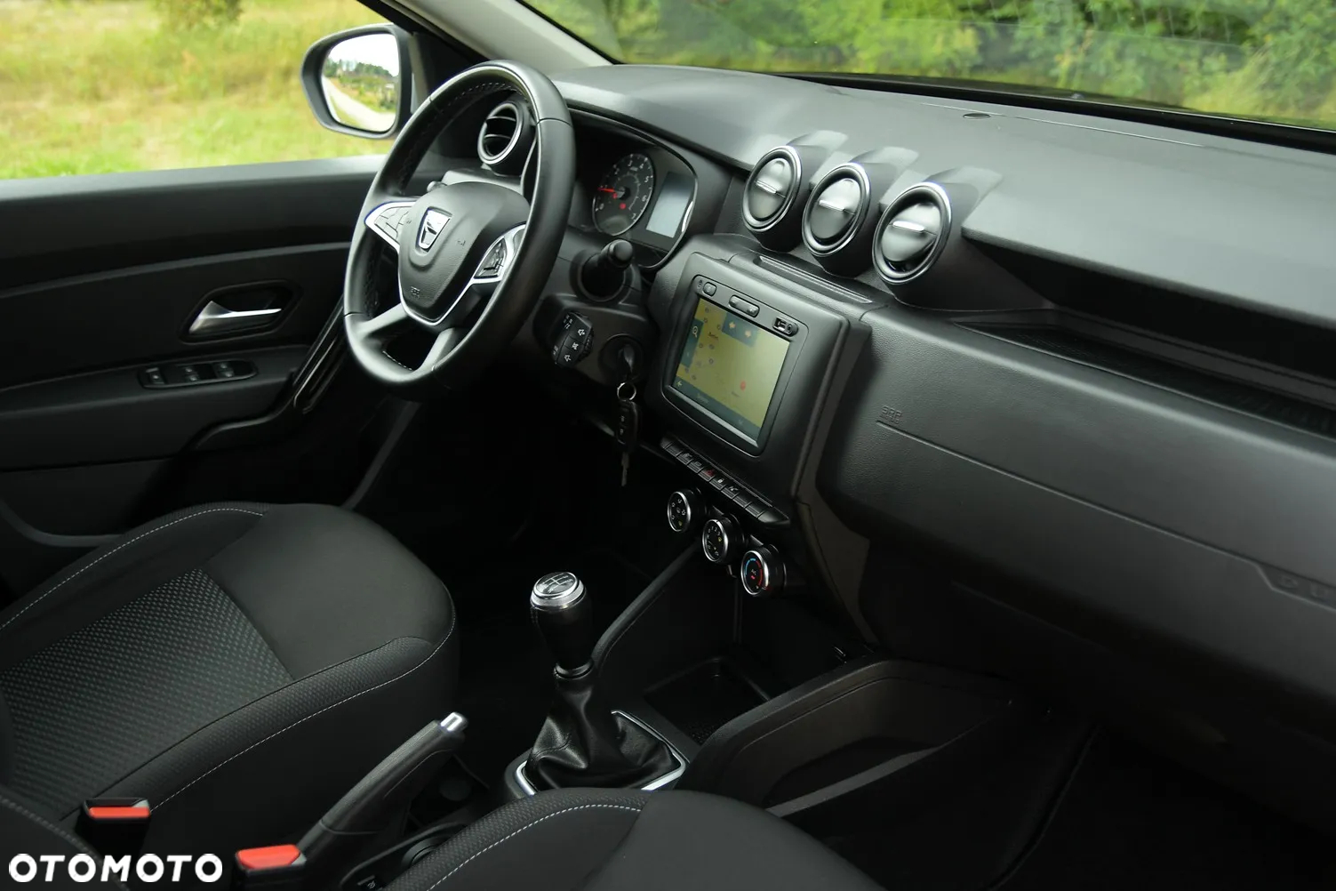Dacia Duster 1.6 SCe Prestige - 18