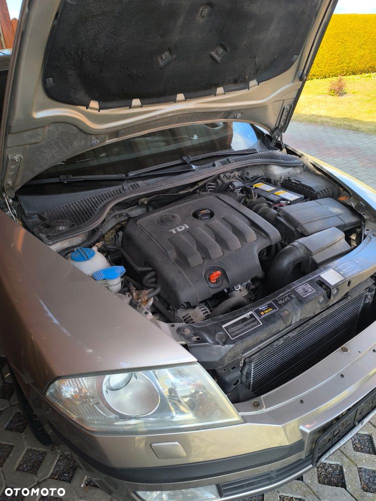 Skoda Octavia 2.0 TDI Ambiente - 7