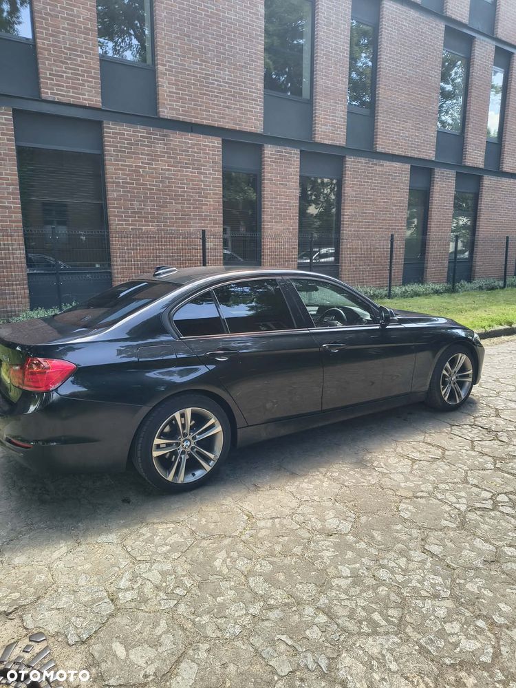 BMW Seria 3 316d Sport Line EU6 - 3