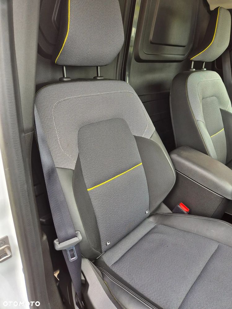 Renault Kangoo 1.5dCi 115KM - 23