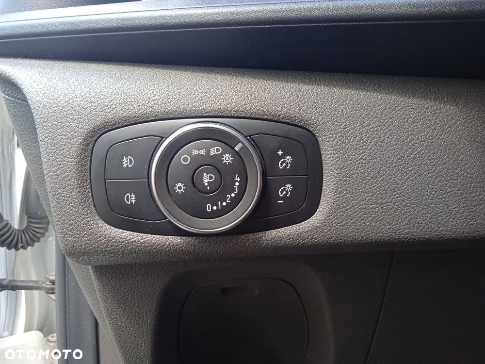 Ford Transit Custom - 25