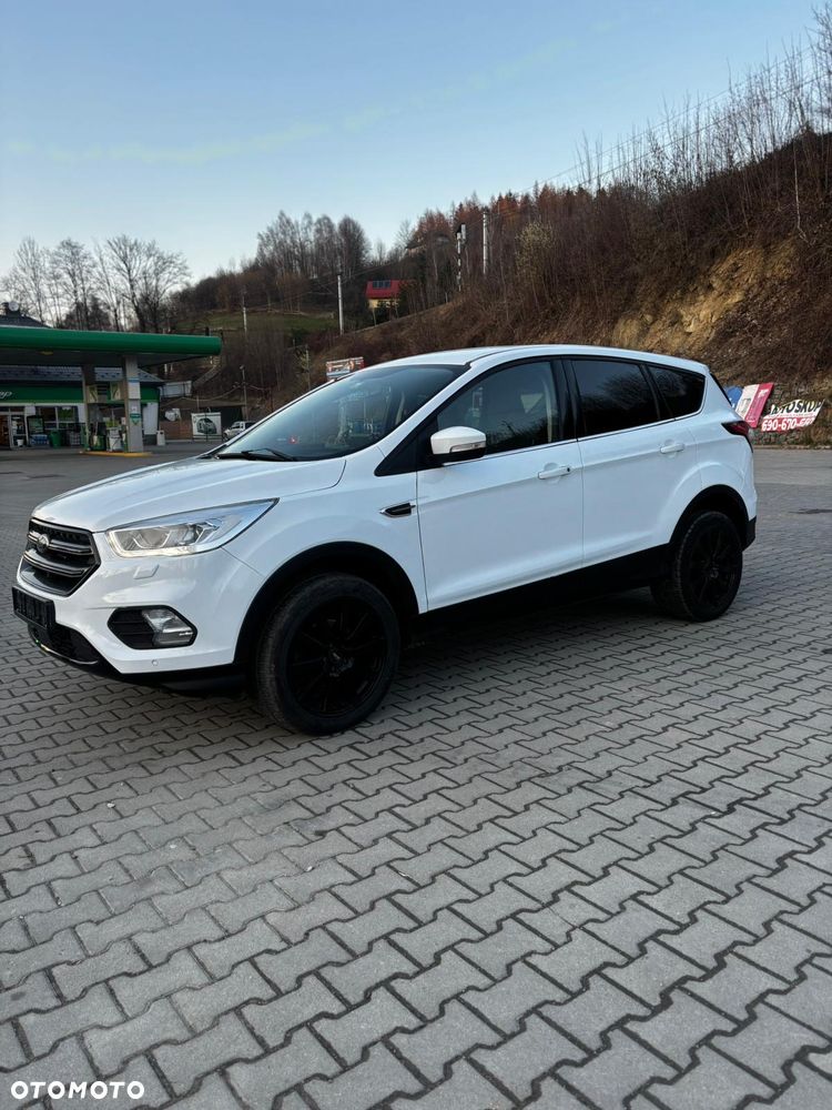 Ford Kuga - 3