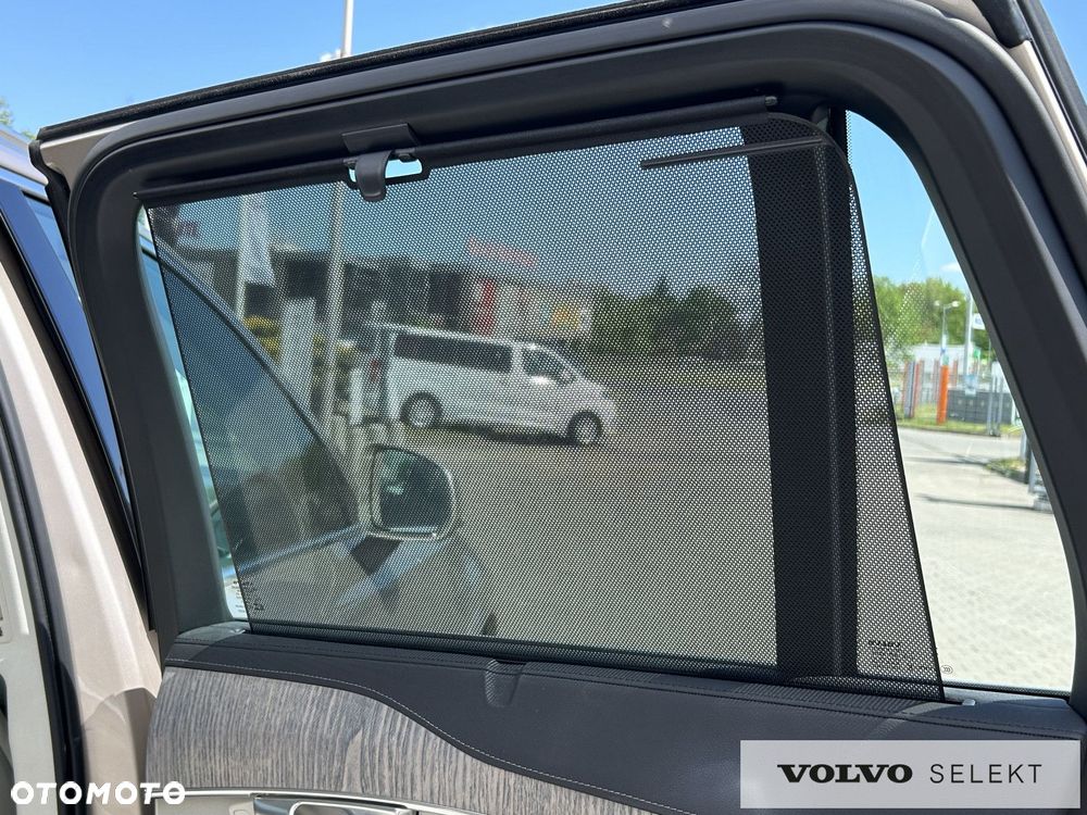 Volvo XC 90 - 28