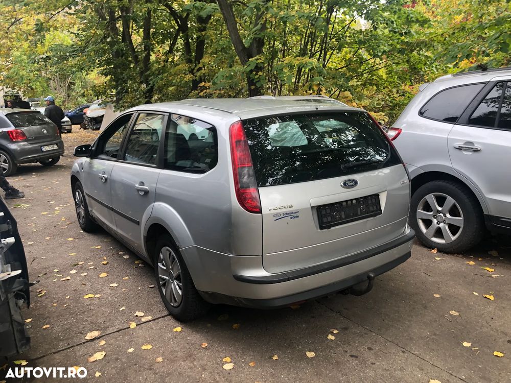 Dezmembrez Ford Focus II gri argintiu break 1.6 TDCI 2006 - 4