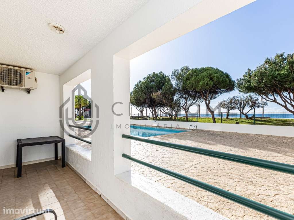 Apartamento T2 com vista mar e estacionamento em Quarteira - Grande imagem: 4/28