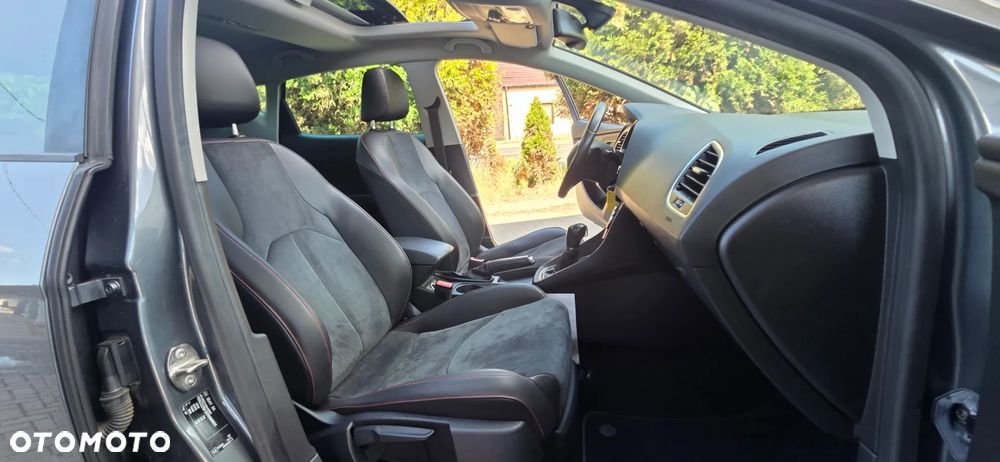 Seat Leon 2.0 TDI FR S&S DSG - 37