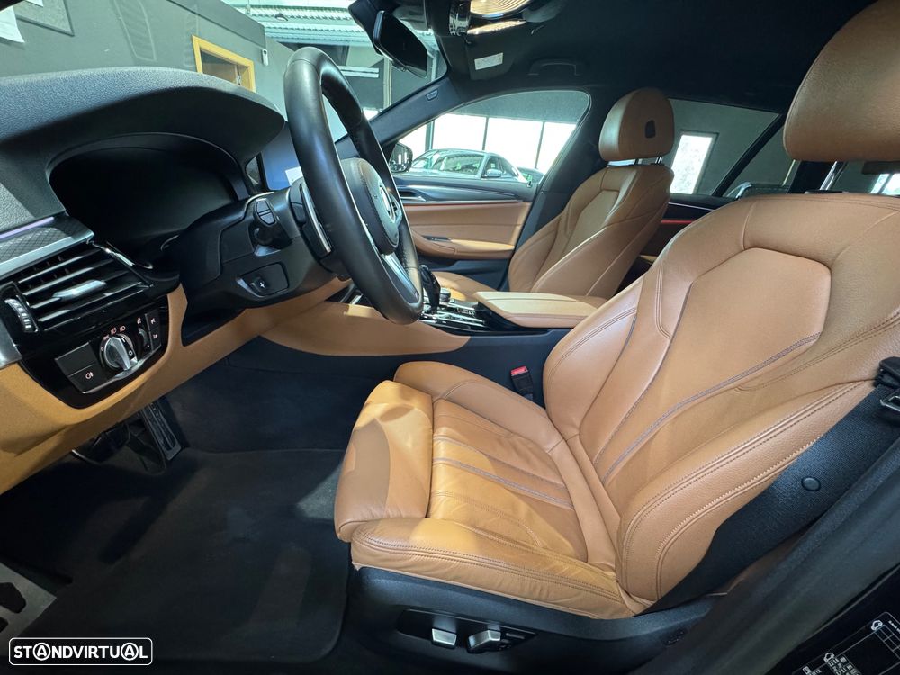 BMW 530 e Pack Desportivo M - 21