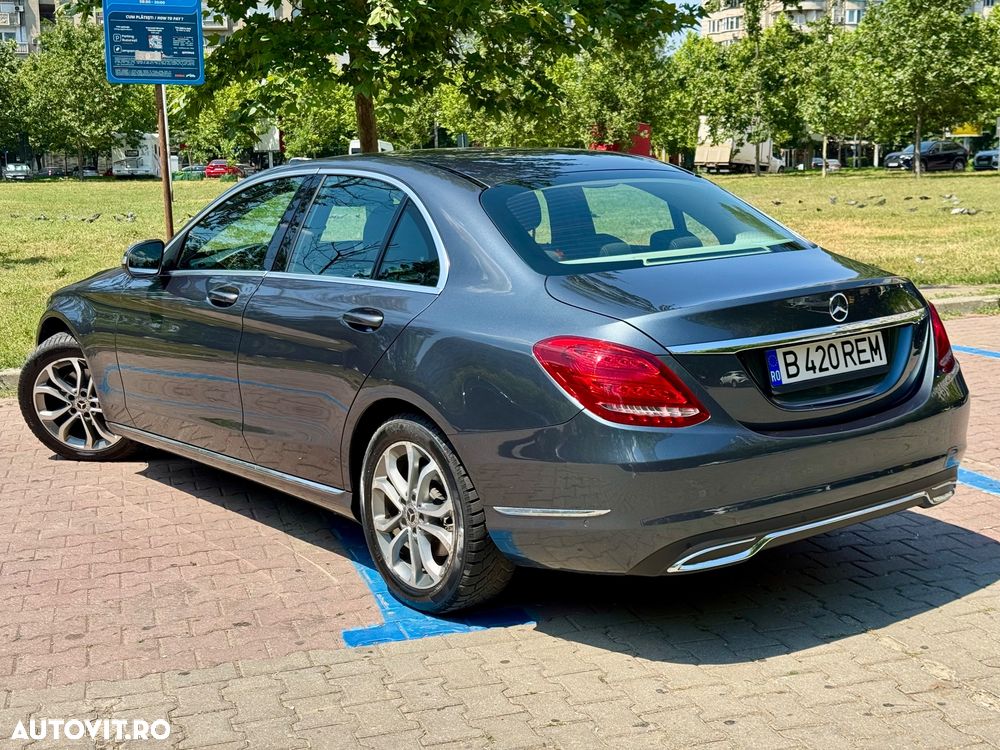 Mercedes-Benz C 200 BlueTec - 16