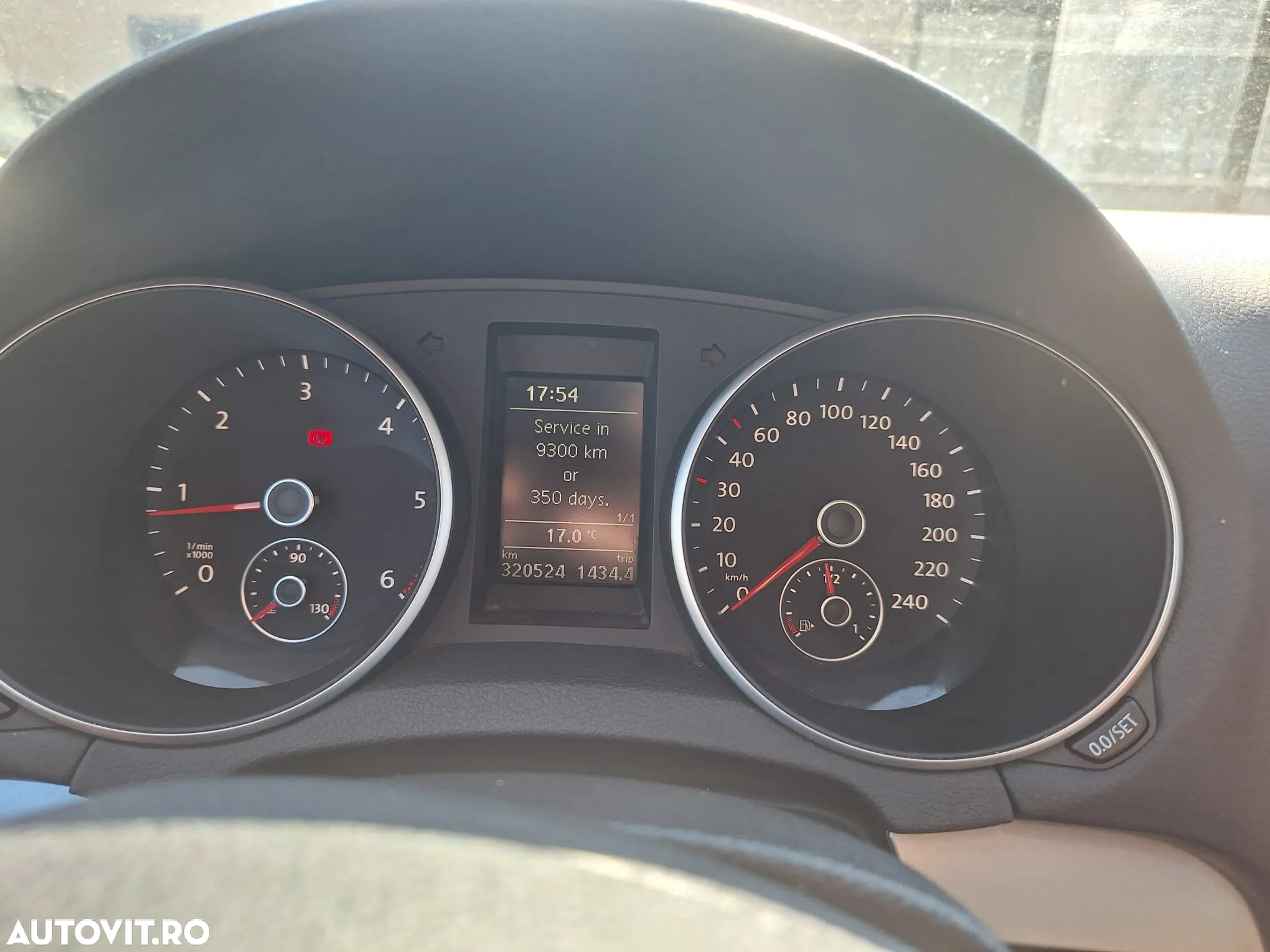 Volkswagen Golf 2.0 TDI Trendline - 8