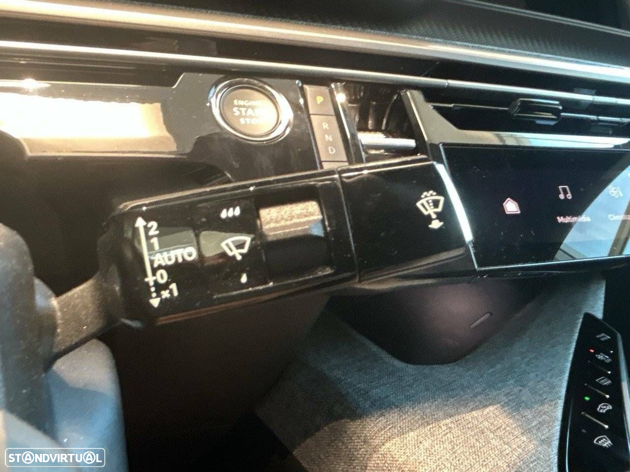 Peugeot 3008 1.2 Hybrid Allure e-DCS6 - 14