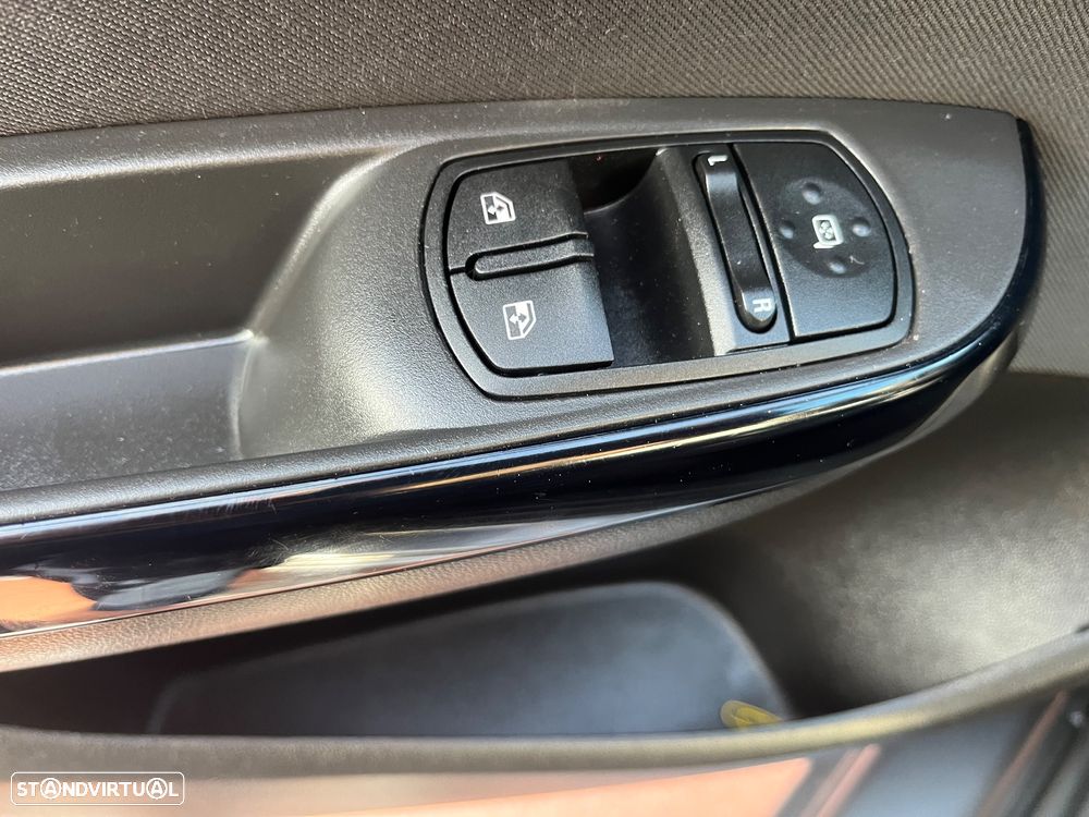 Opel Corsa 1.3 CDTi Edition - 11