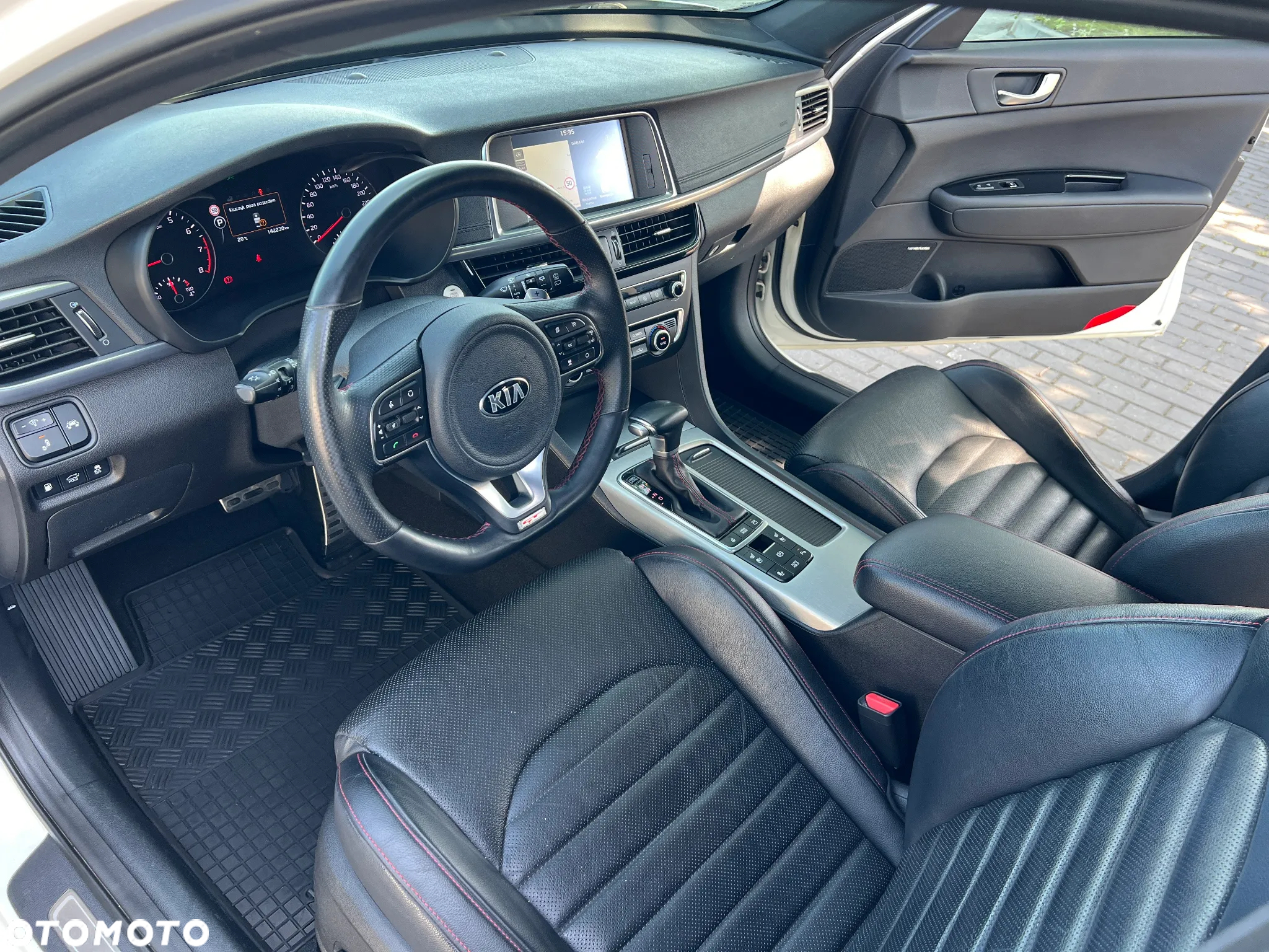 Kia Optima 2.0 T-GDI GT - 12