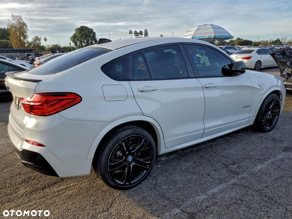 BMW X4 xDrive28i - 4