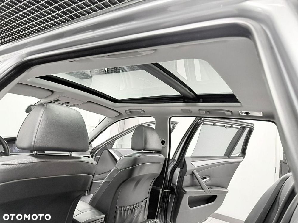 BMW Seria 5 - 28