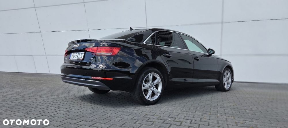 Audi A4 Limousine 2.0 TDI S tronic quattro - 12