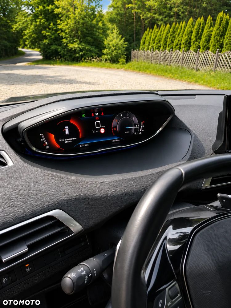 Peugeot 3008 1.5 BlueHDi Active Pack S&S EAT8 - 27