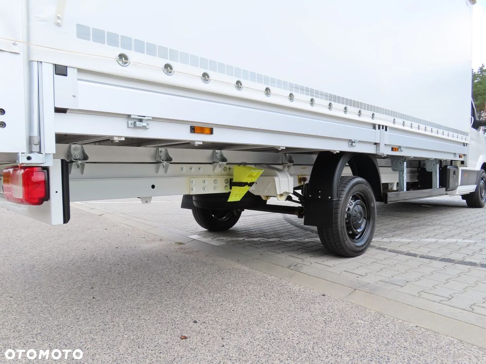 Volkswagen Crafter 35 BiTDI 2.0 177 KM AUTOMAT FIRANA x2 LEWA/PRAWA Skrzynia 5400 mm Długa 10.E.Palet 947 Kg Ładowność Rozstaw Osi 4490 mm FULL LED TEMPOMAT JEDYNY TAKI EGZEMPLARZ STAN NOWY GOTOWY DOSTEPNY POLECAM - 14