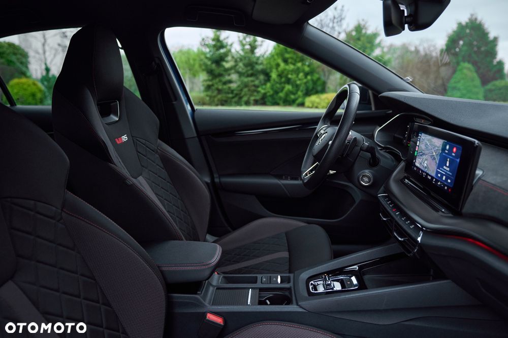 Skoda Octavia 2.0 TDI DSG RS - 33