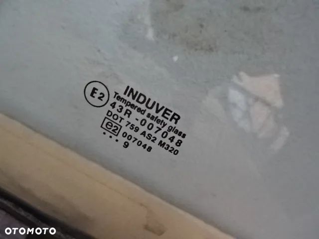 SZYBA DRZWI LEWY PRZÓD RENAULT KANGOO I 97-03 NR1371 - 2