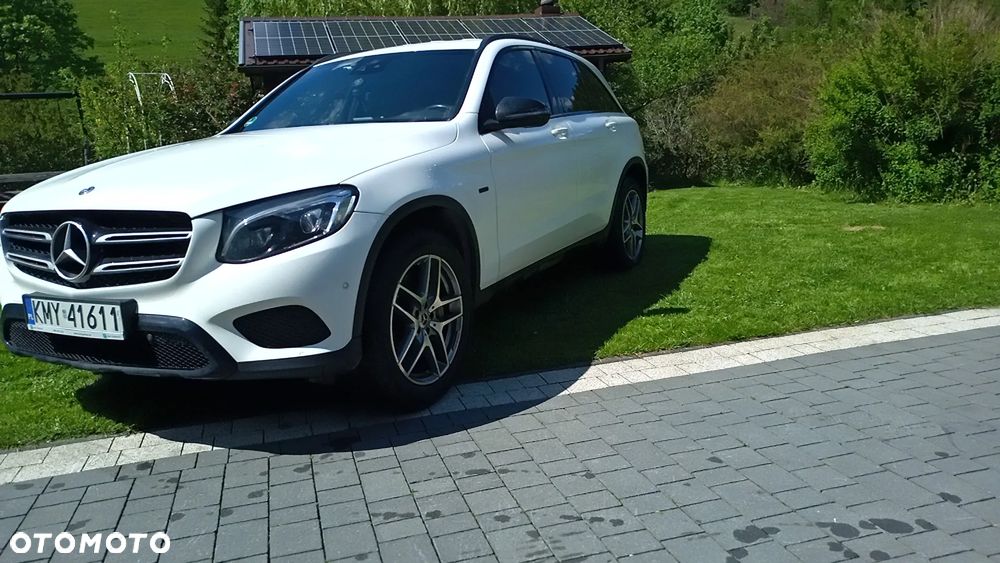 Mercedes-Benz GLC - 16