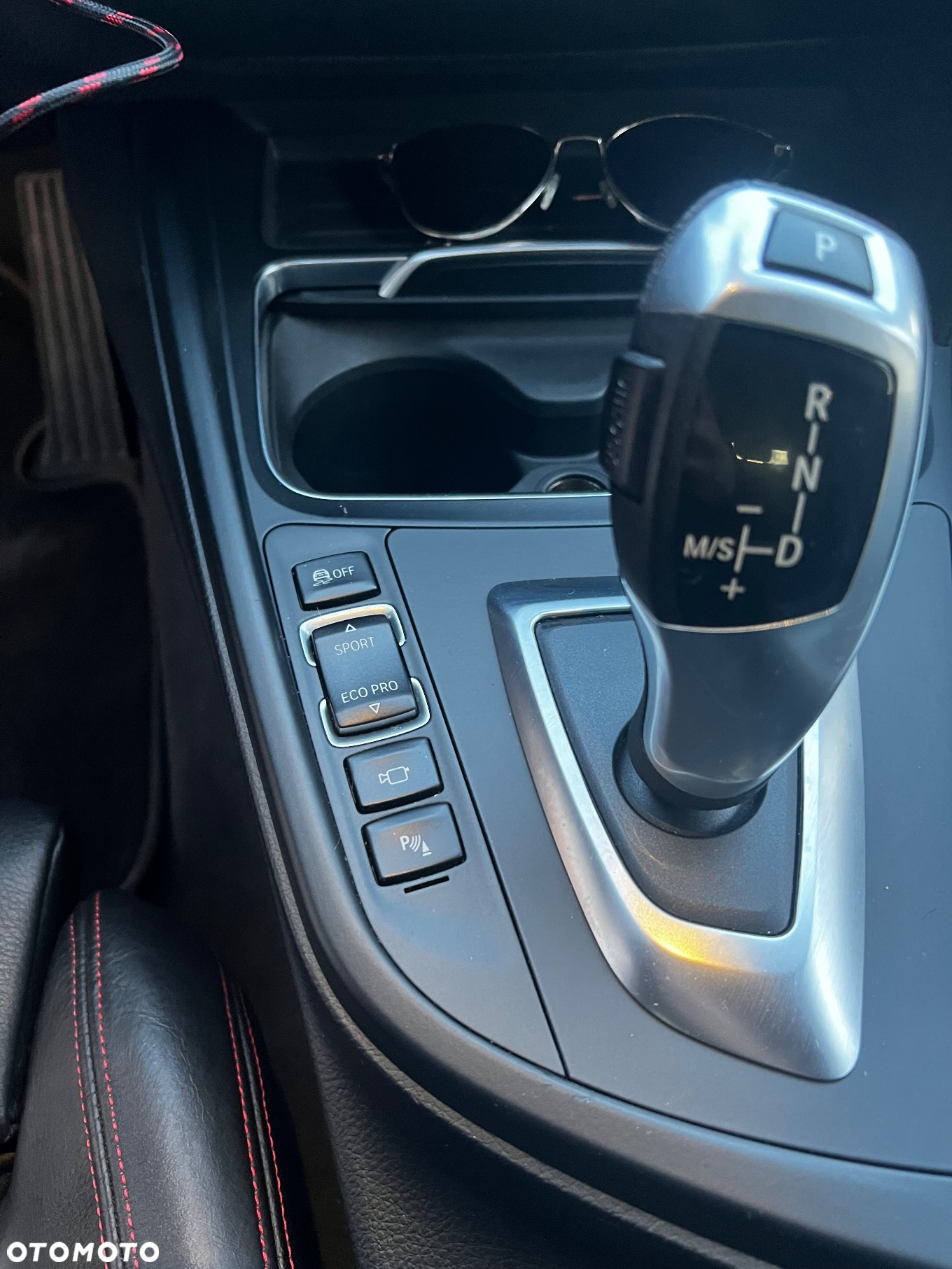 BMW Seria 3 330d Touring Sport Line - 24