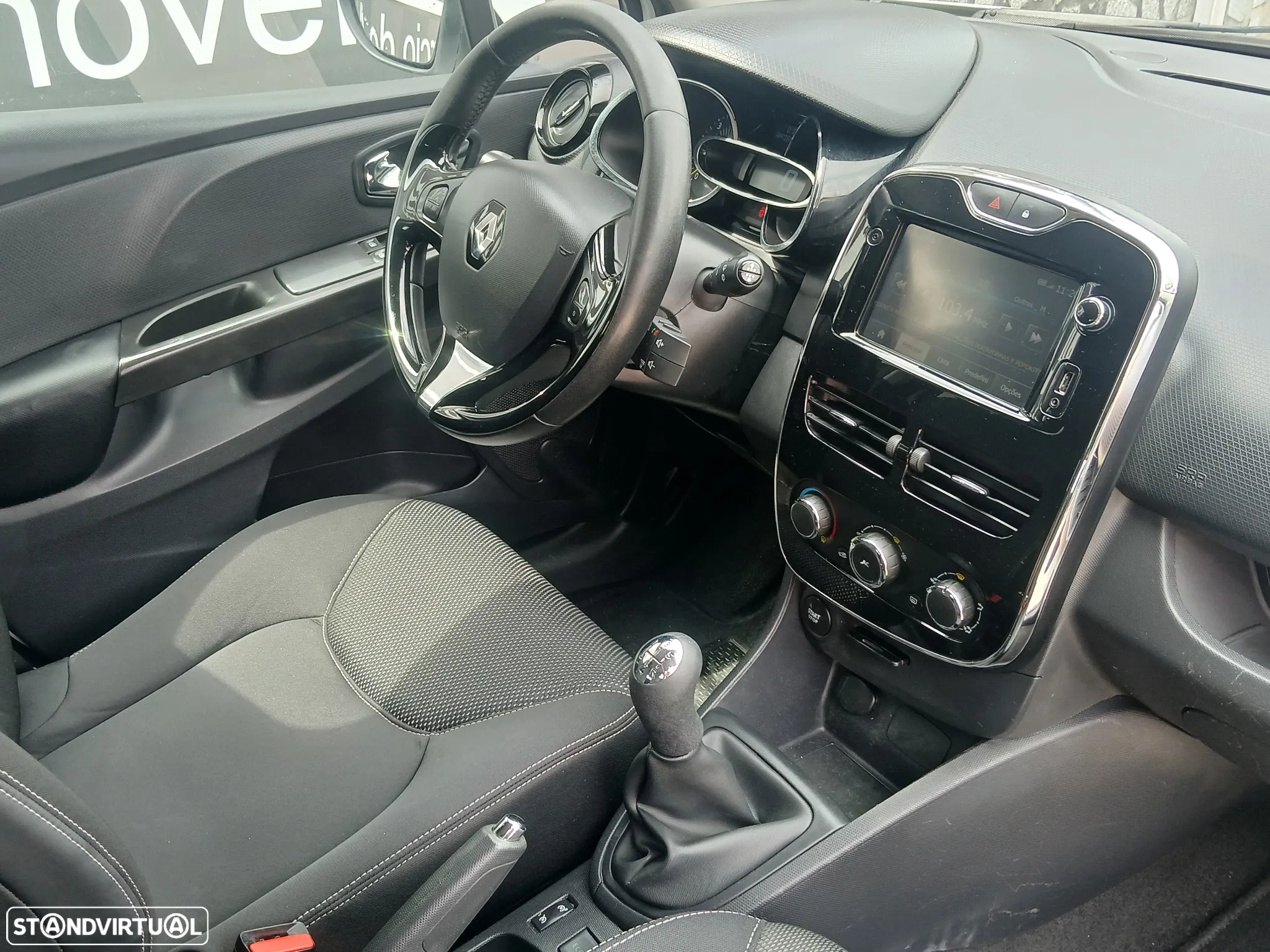 Renault Clio 1.5 dCi Confort - 19