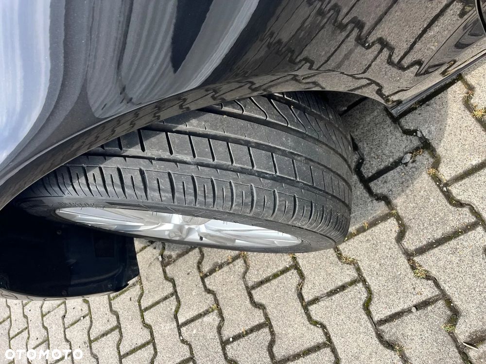 Audi A6 Avant 2.0 TDI DPF sport selection - 33