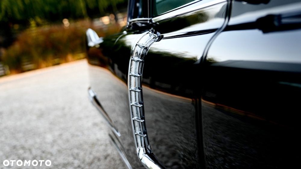 Cadillac Deville - 10