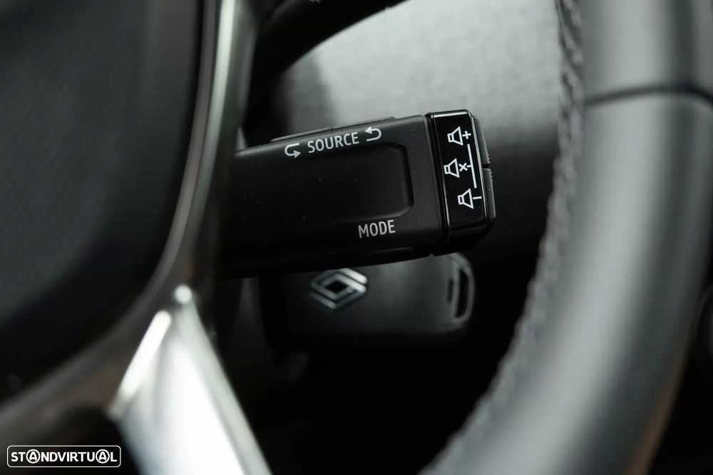 Renault Clio - 22