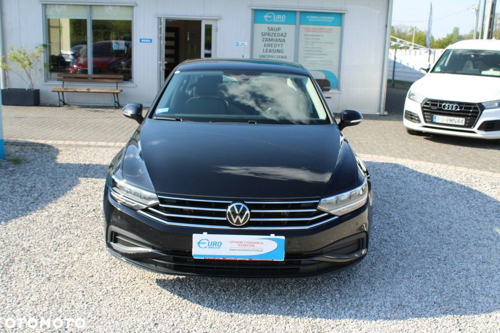 Volkswagen Passat - 3