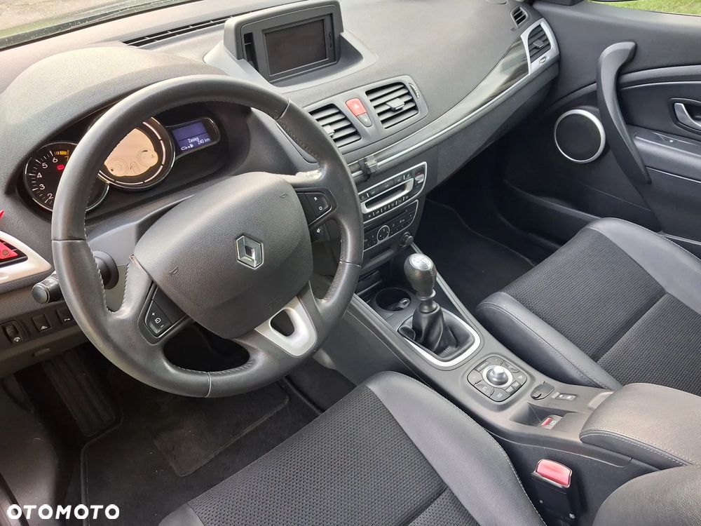 Renault Megane TCe 130 Bose Edition - 7