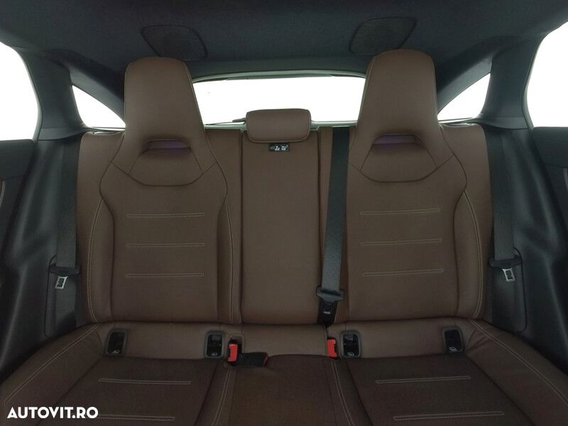 Mercedes-Benz CLA - 8