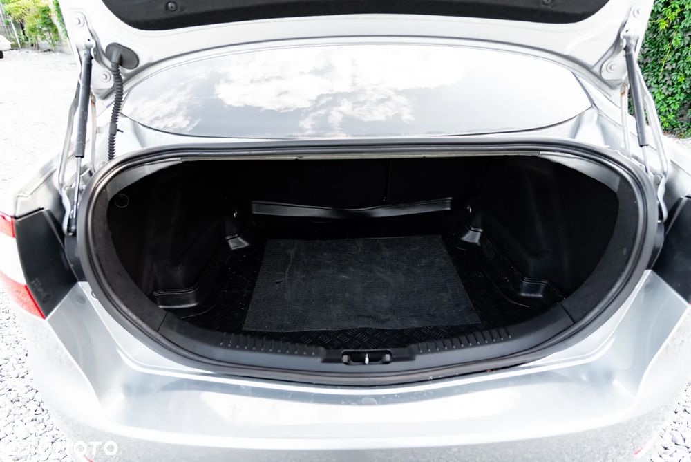 Ford Mondeo 2.0 TDCi Titanium S - 23